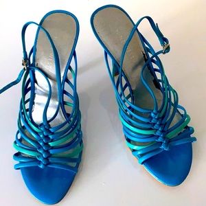 Nine West shoe. /shade of blue with a  touch of pale green.so pretty!
